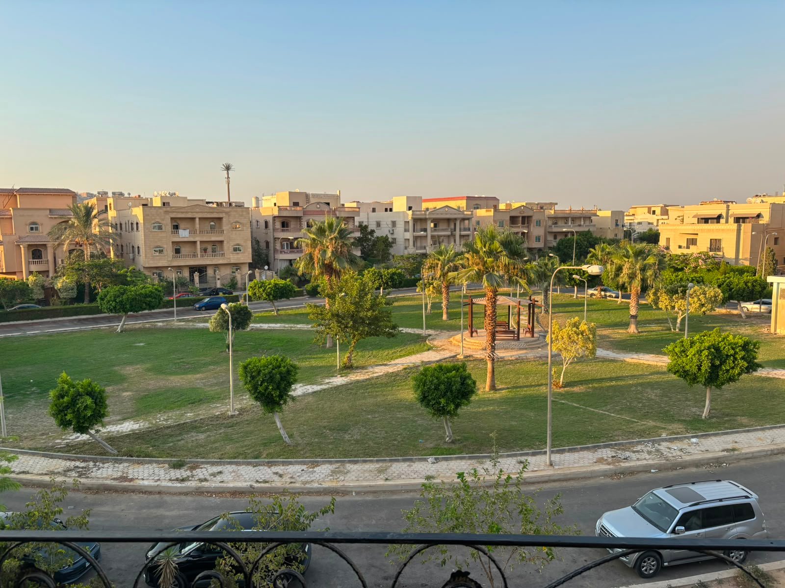 عقار